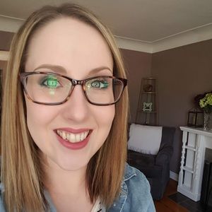 Meet your Posher, Katie